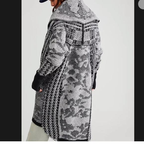 Free People Sweaters - Free people mixed knit maxi cardigan sweater Harlow black white size small